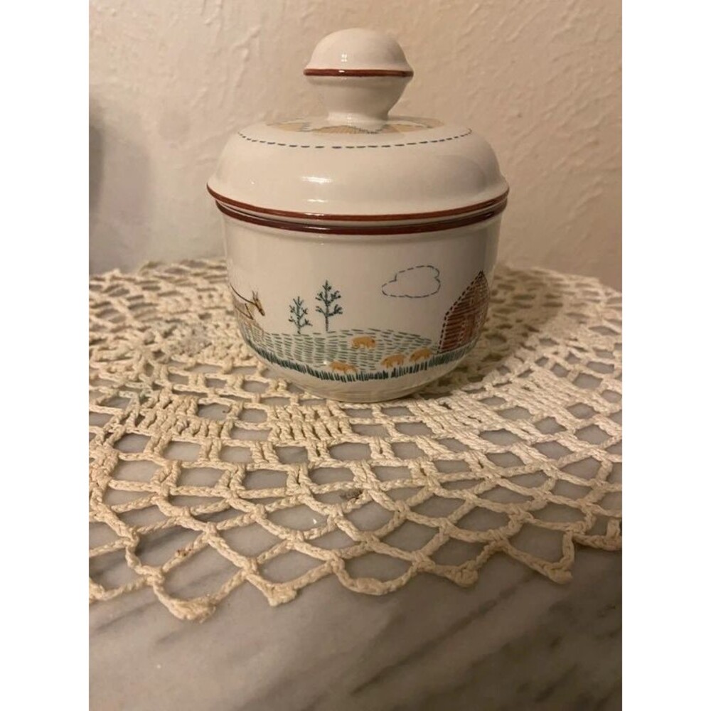 Vintage Villeroy & Boch American Sampler Covered Sugar Bowl with Lid (1981)